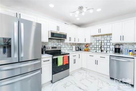 103 Carriage House Drive Kannapolis NC 28081