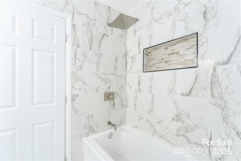 103 Carriage House Drive Kannapolis NC 28081