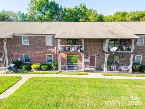 103 Carriage House Drive Kannapolis NC 28081