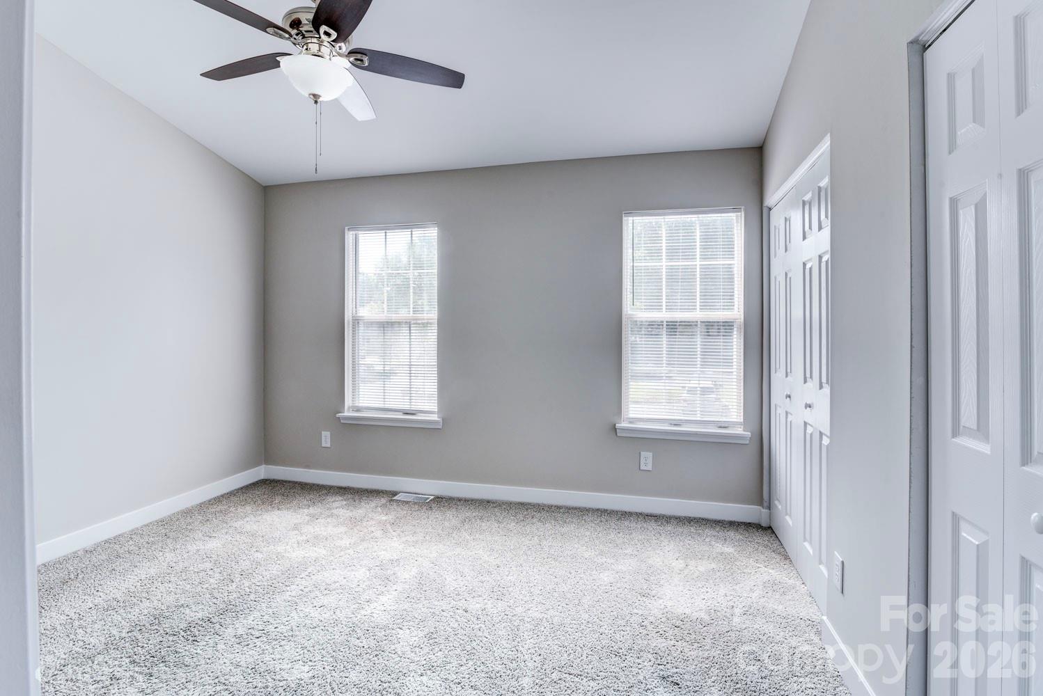 6129 Windsor Gate Lane Charlotte NC 28215