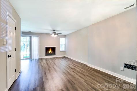 6129 Windsor Gate Lane Charlotte NC 28215