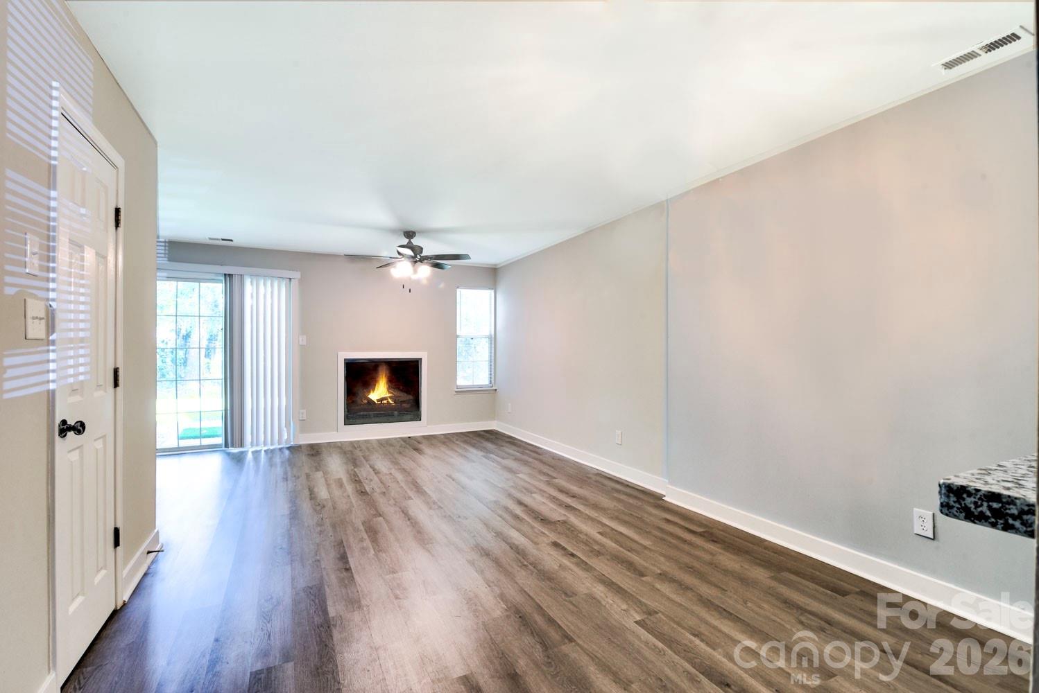 6129 Windsor Gate Lane Charlotte NC 28215