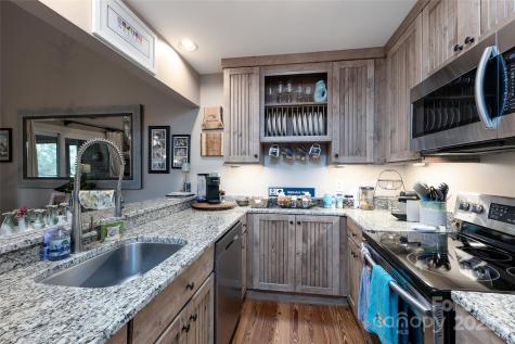 86 Racquet Club Villas Drive Sapphire NC 28774