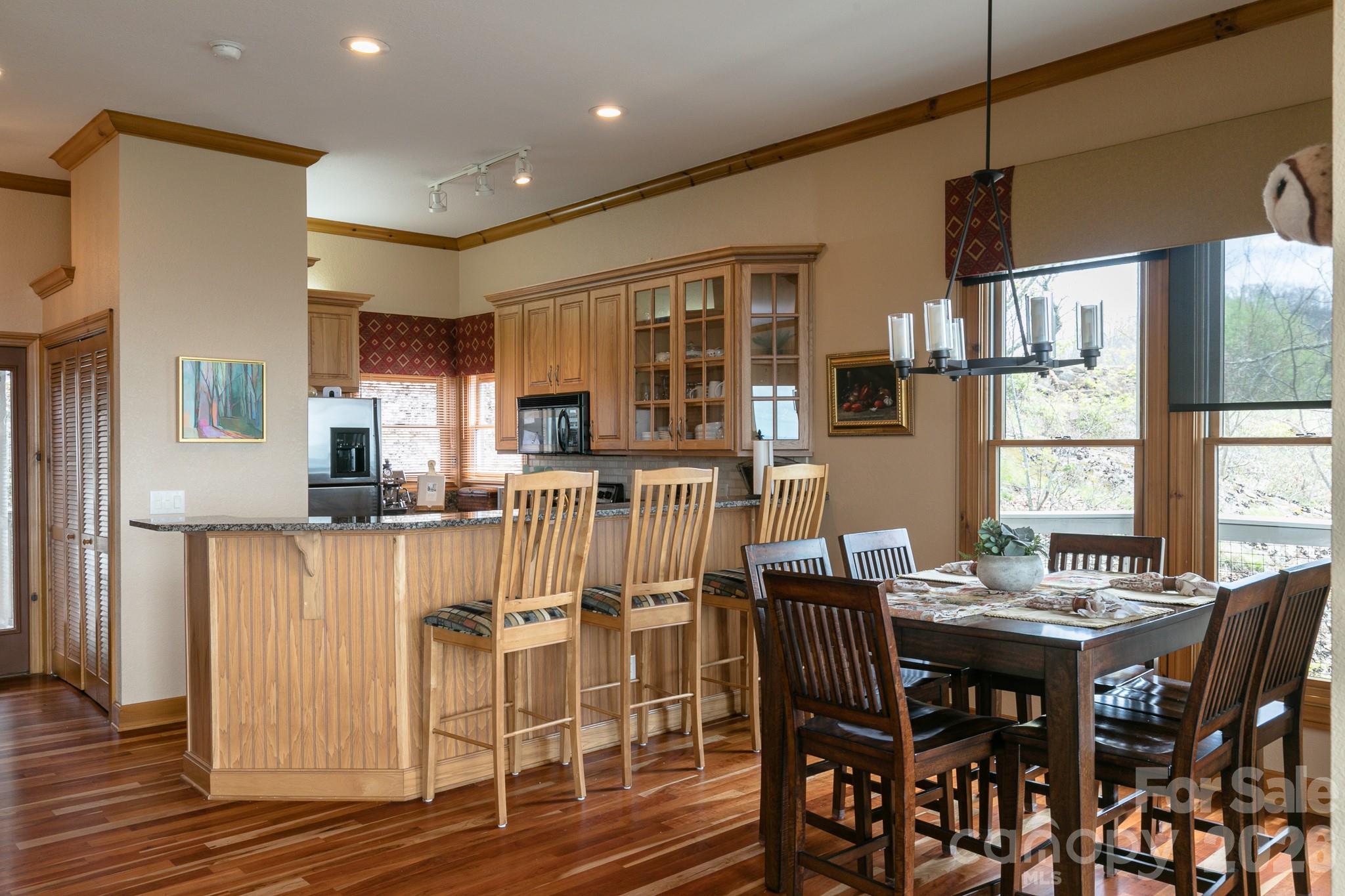 140 Slickrock Road Burnsville NC 28714