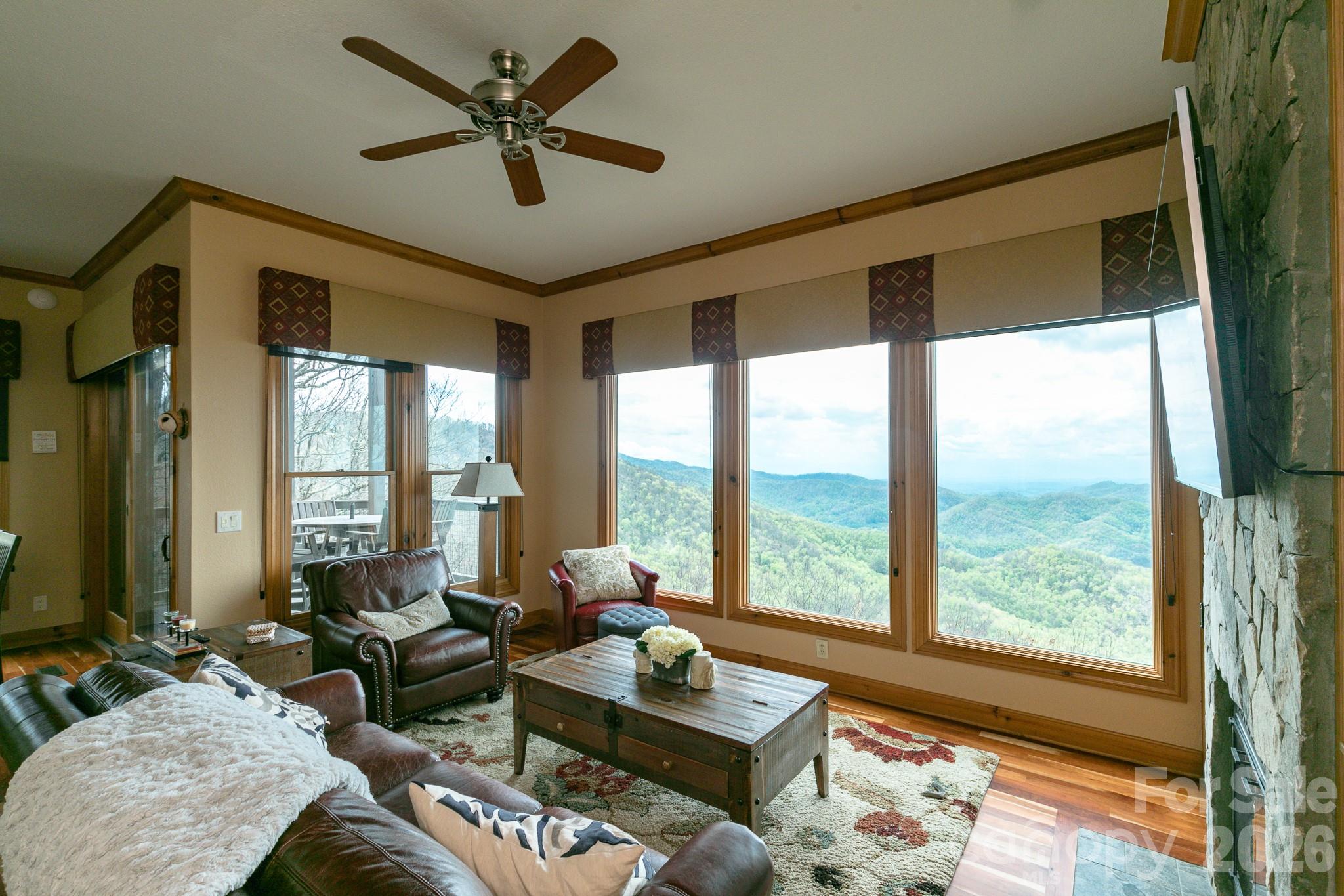 140 Slickrock Road Burnsville NC 28714