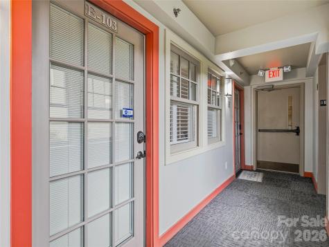 37 Hiawassee Street Asheville NC 28801