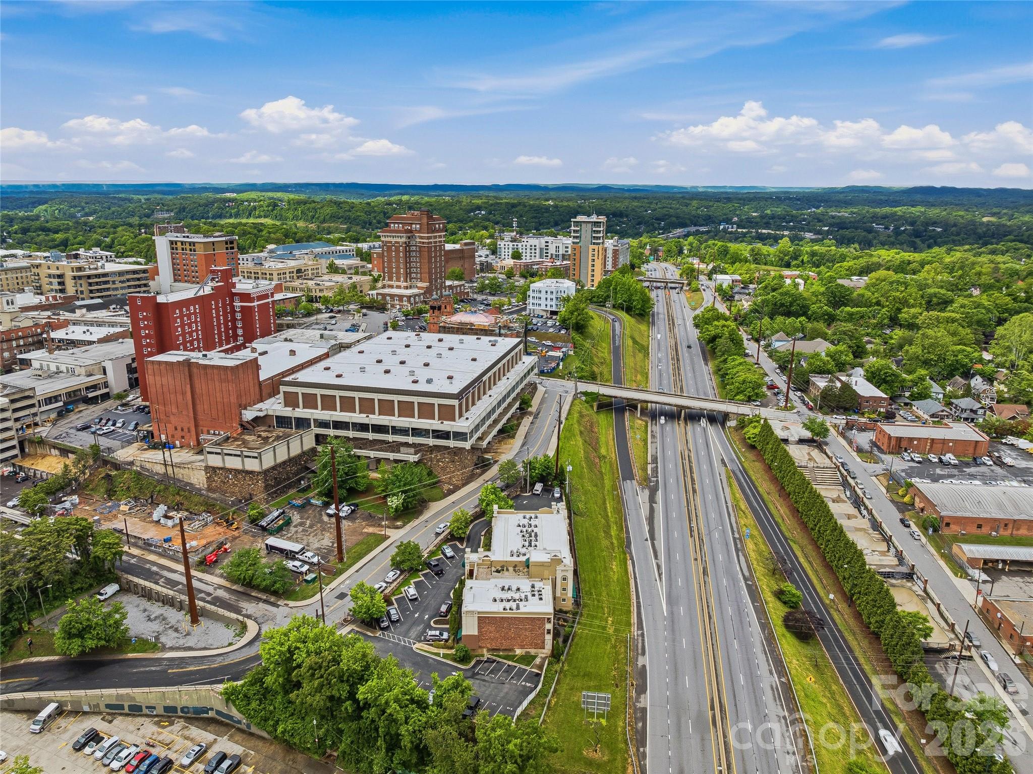 37 Hiawassee Street Asheville NC 28801