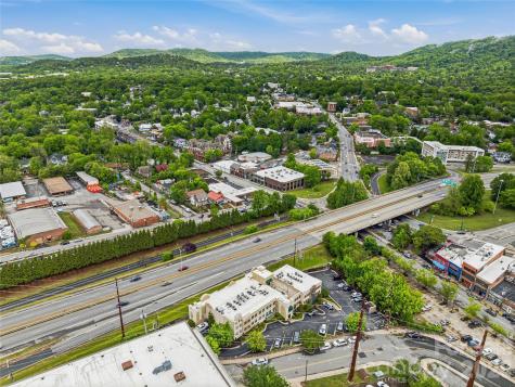 37 Hiawassee Street Asheville NC 28801