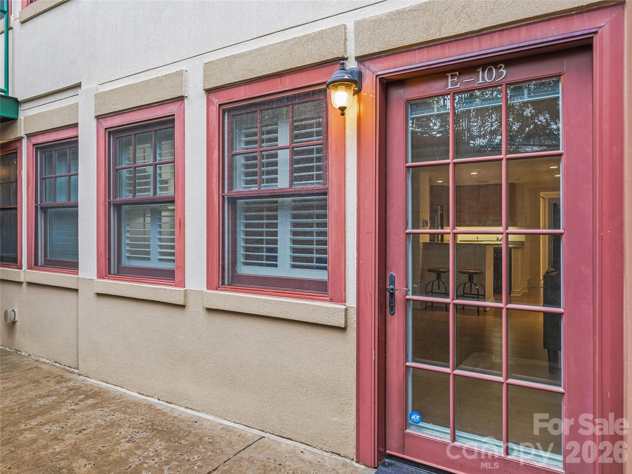 37 Hiawassee Street Asheville NC 28801