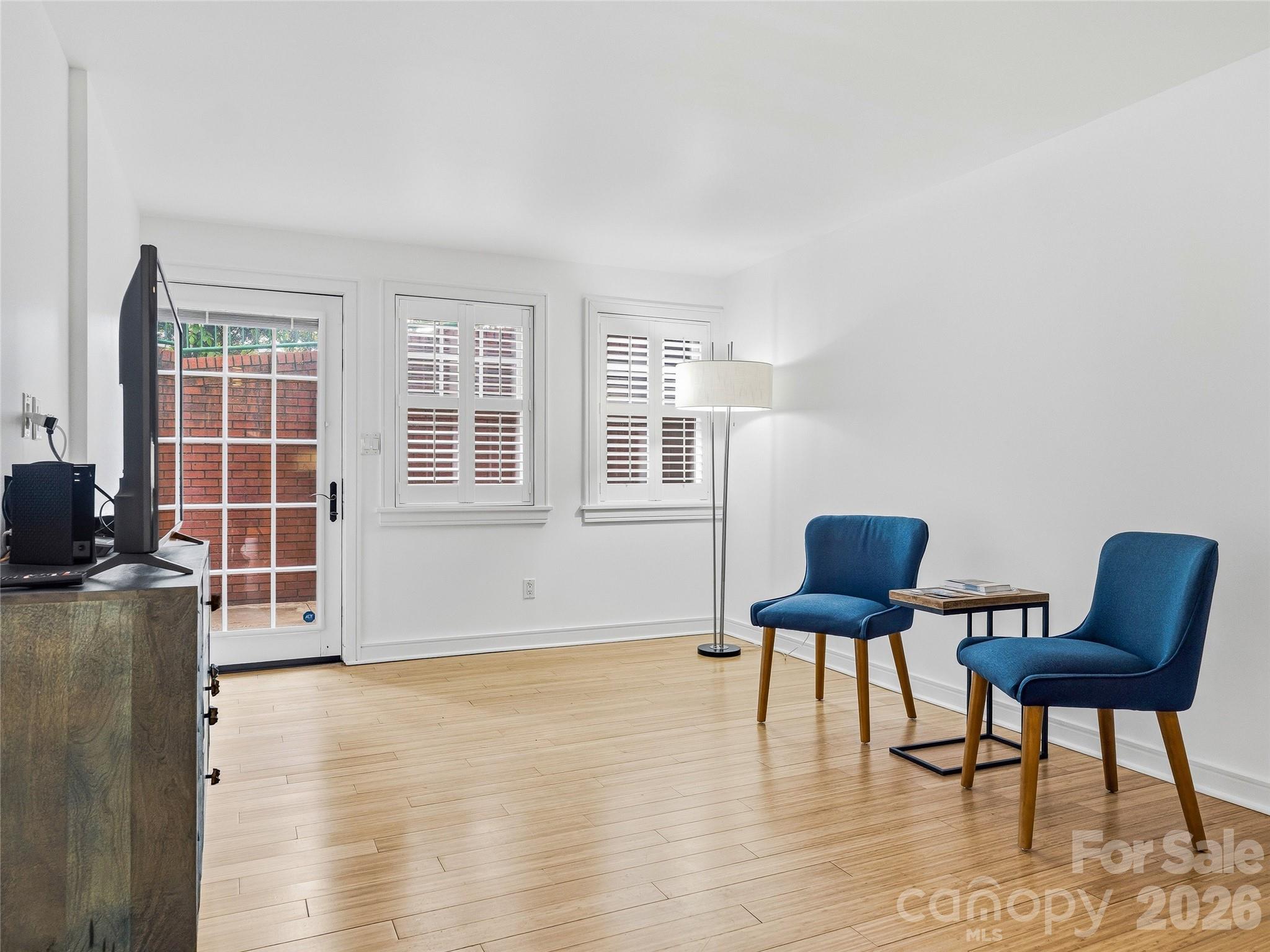 37 Hiawassee Street Asheville NC 28801