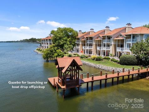 17925 Kings Point Drive Cornelius NC 28031