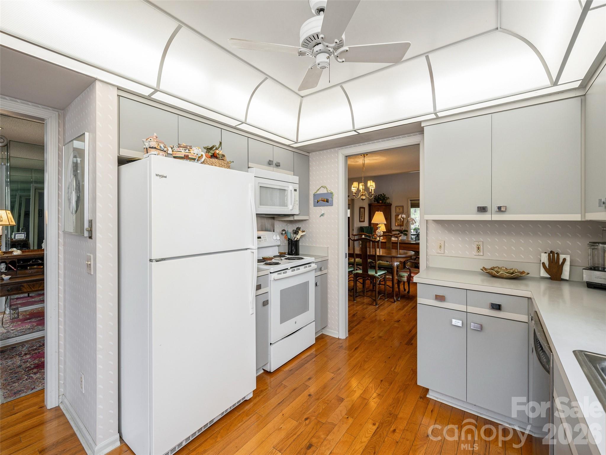 601 Red Oak Drive Hendersonville NC 28791