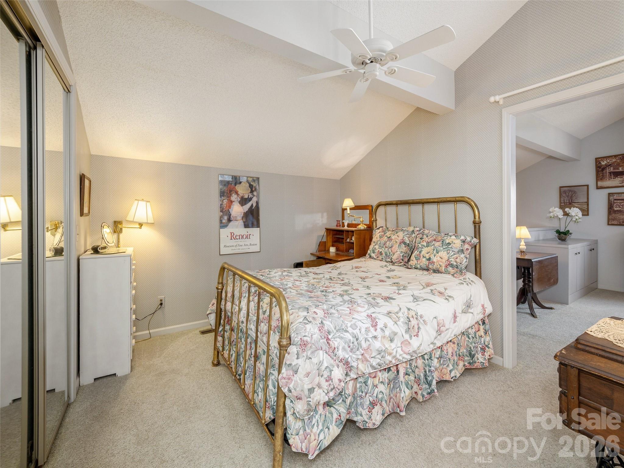 601 Red Oak Drive Hendersonville NC 28791
