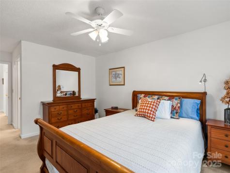 1206 Deermouse Way Hendersonville NC 28792