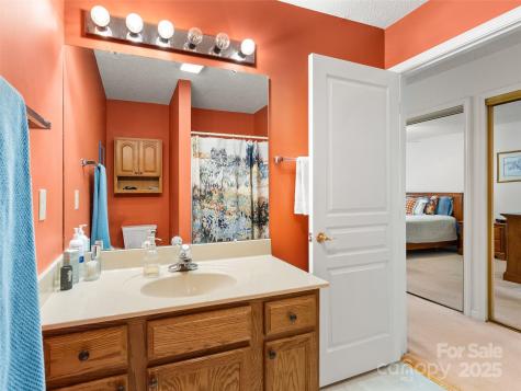 1206 Deermouse Way Hendersonville NC 28792