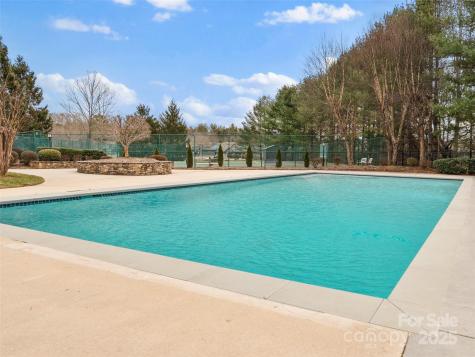 1206 Deermouse Way Hendersonville NC 28792