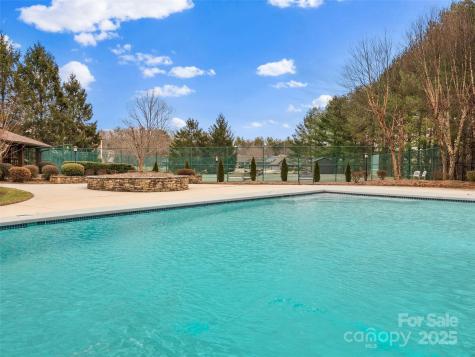 1206 Deermouse Way Hendersonville NC 28792