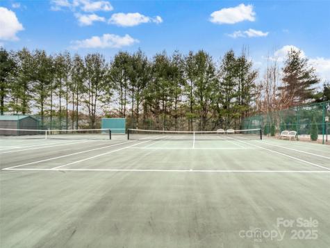 1206 Deermouse Way Hendersonville NC 28792