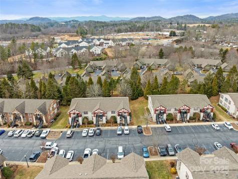 1206 Deermouse Way Hendersonville NC 28792