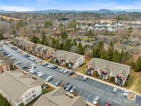 1206 Deermouse Way Hendersonville NC 28792