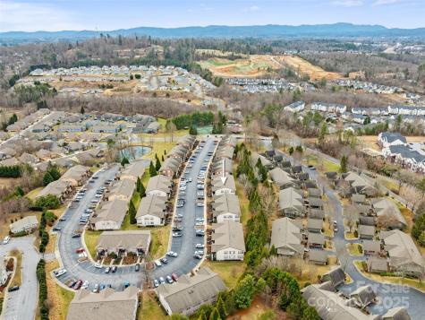 1206 Deermouse Way Hendersonville NC 28792