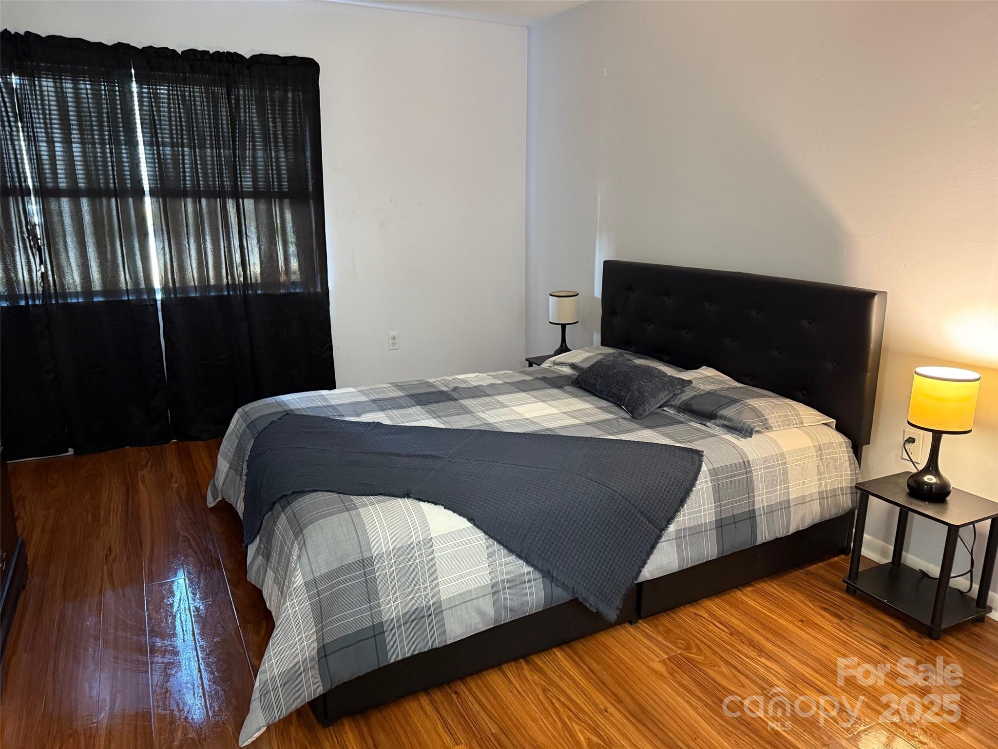 4823 Spring Lake Drive Charlotte NC 28212