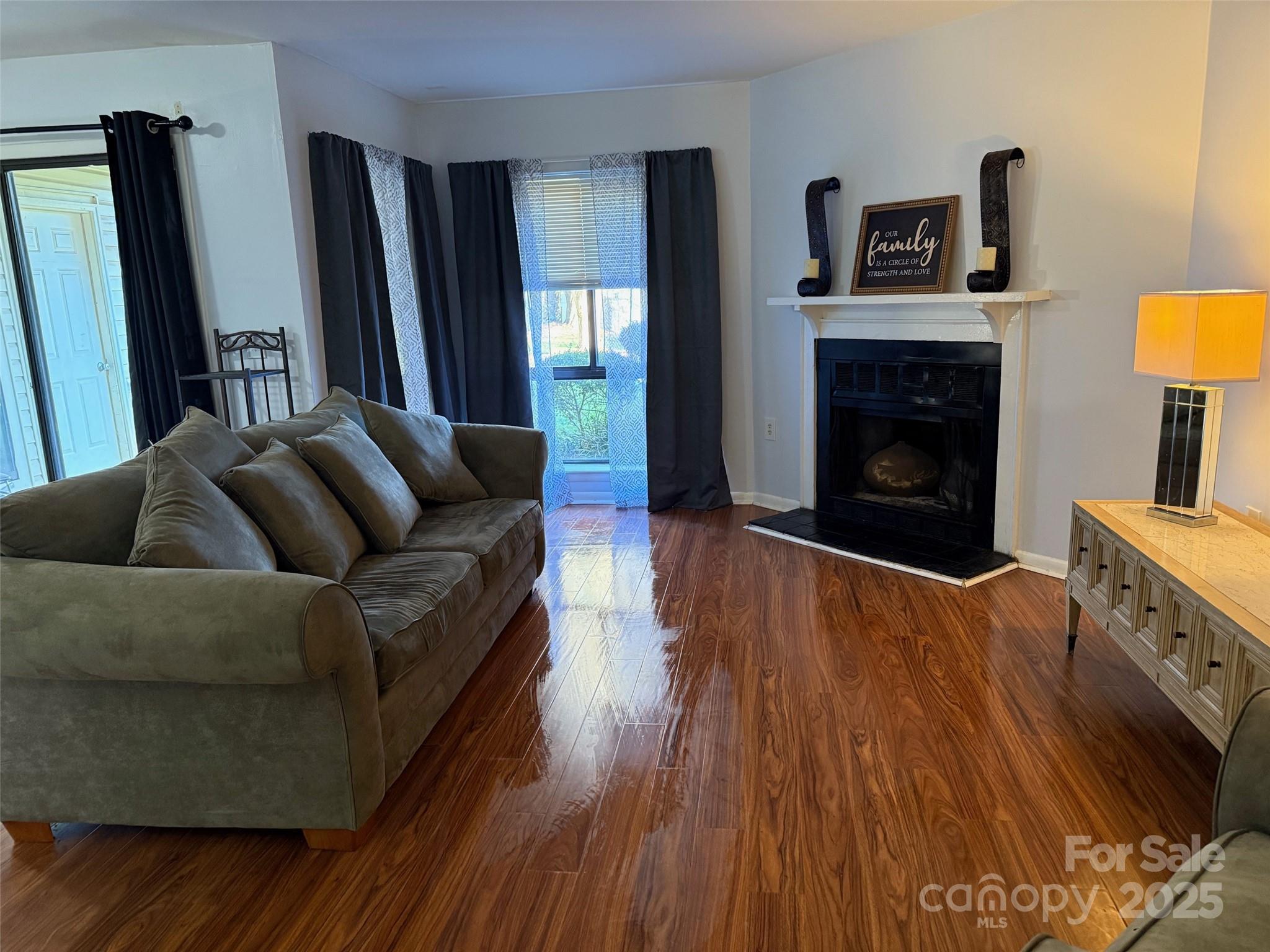 4823 Spring Lake Drive Charlotte NC 28212