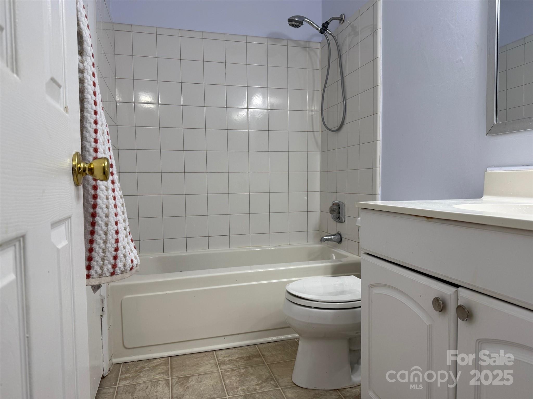 4823 Spring Lake Drive Charlotte NC 28212