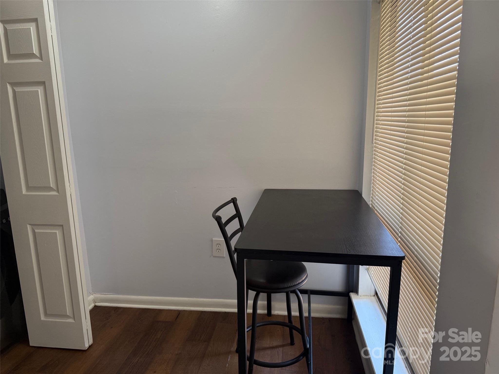 4823 Spring Lake Drive Charlotte NC 28212