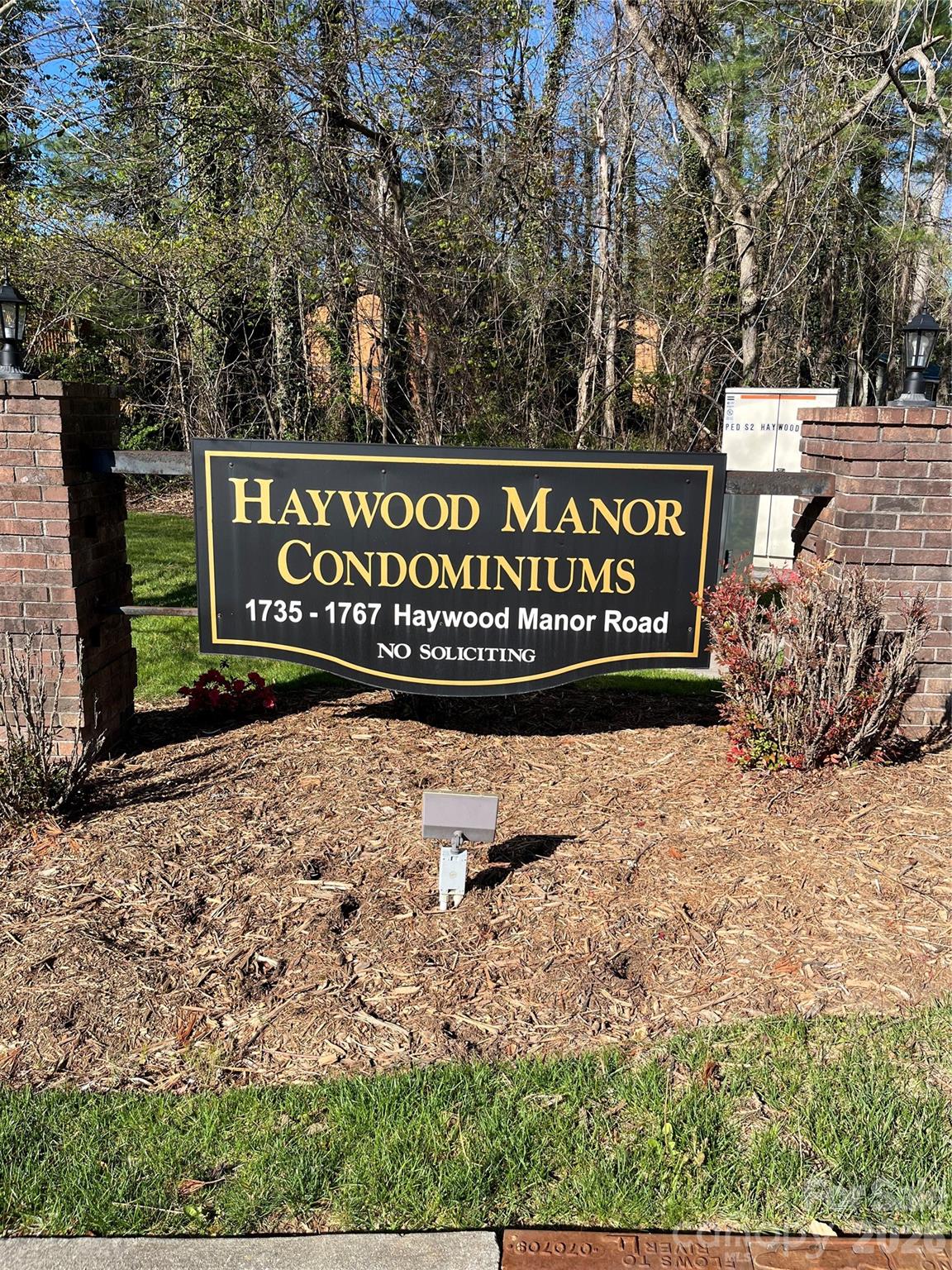 1763 Haywood Manor Road Hendersonville NC 28791
