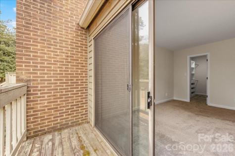 1612 Sharon Road W Charlotte NC 28210