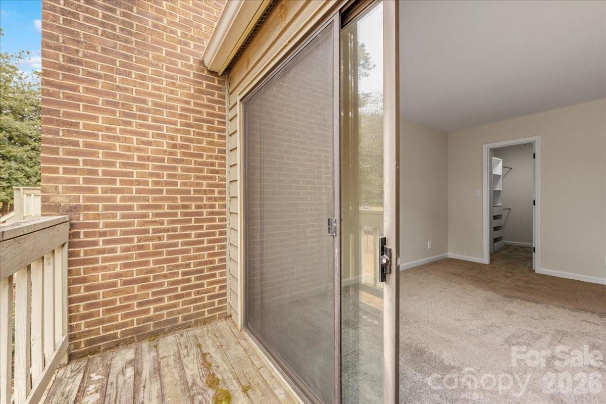 1612 Sharon Road W Charlotte NC 28210