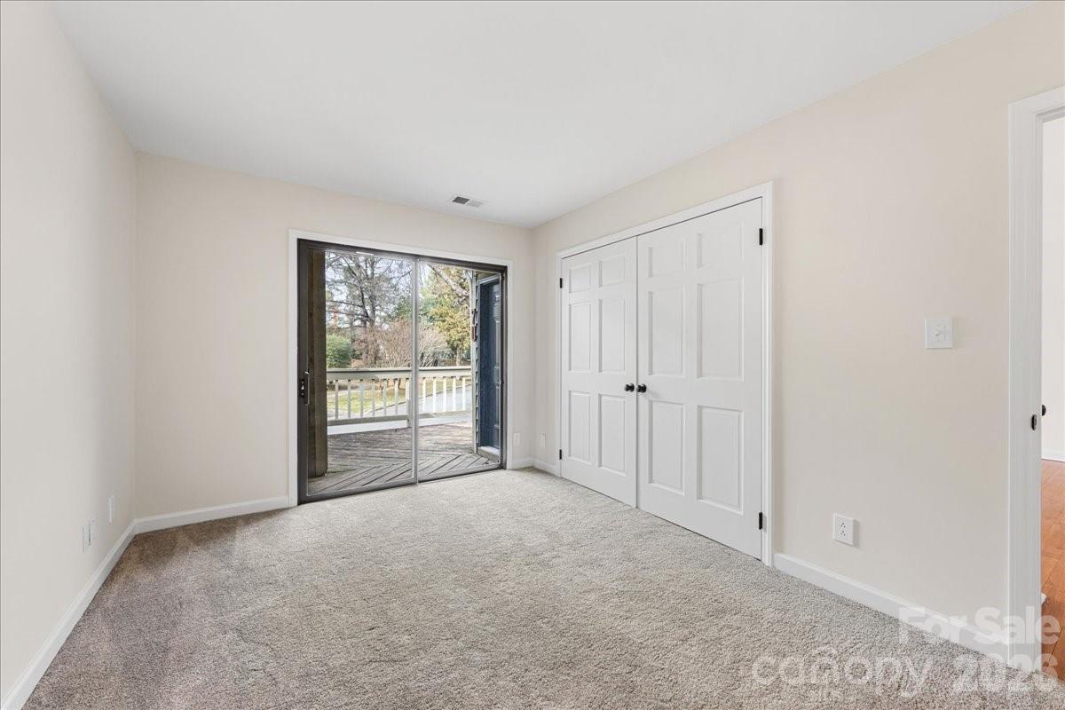 1612 Sharon Road W Charlotte NC 28210