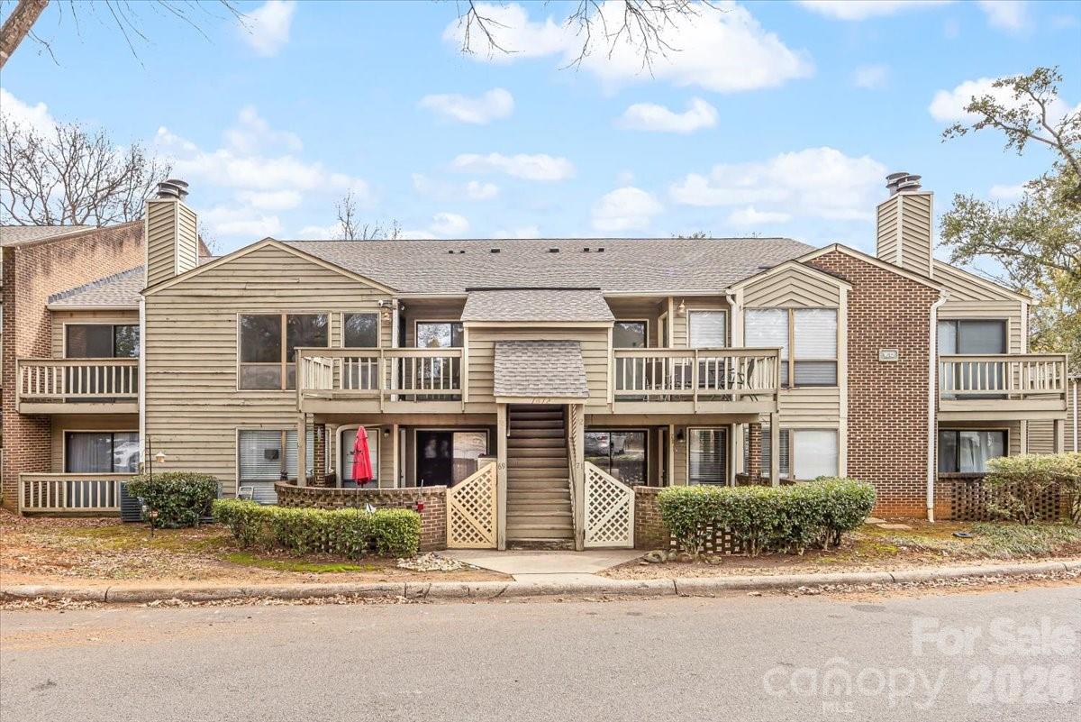 1612 Sharon Road W Charlotte NC 28210