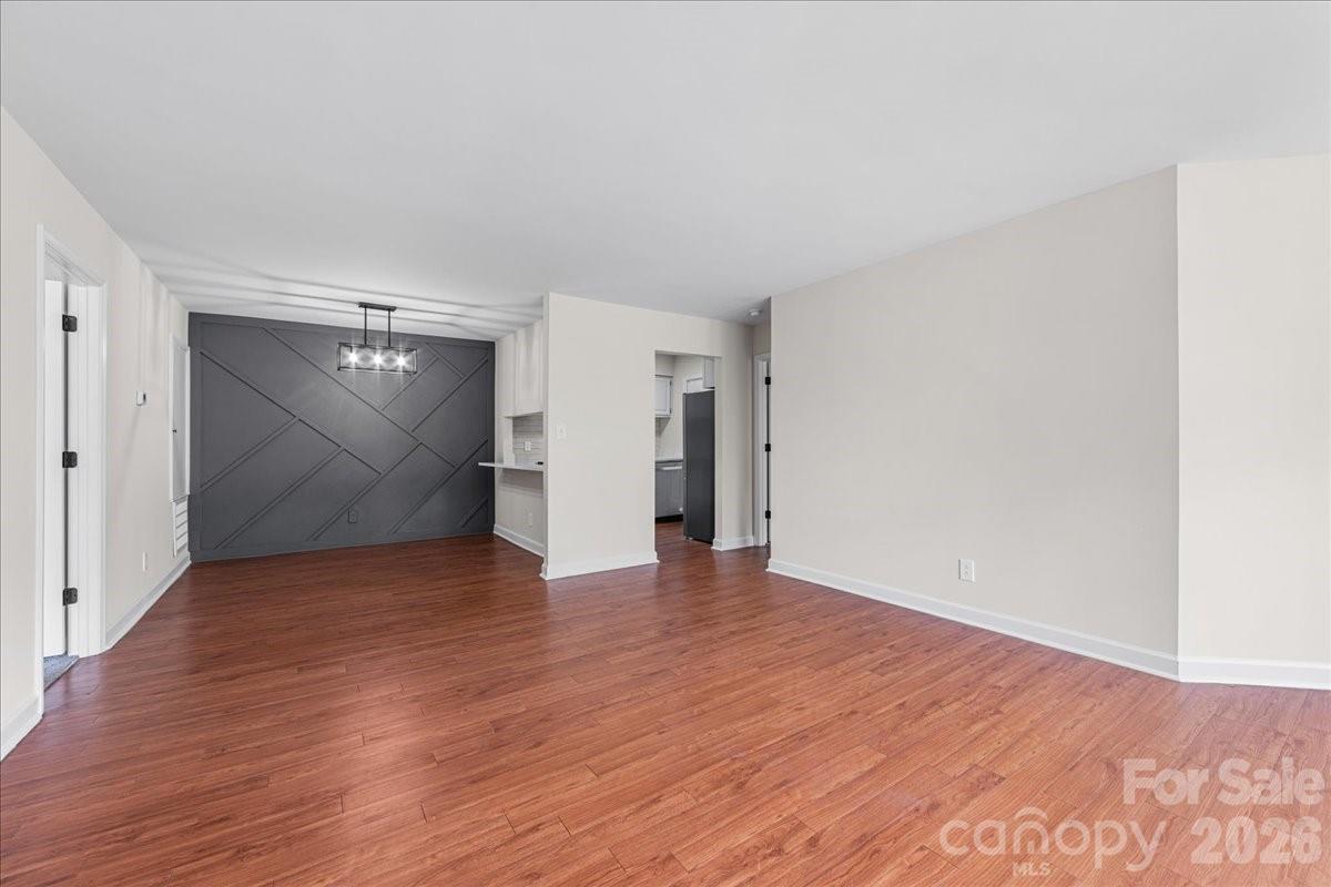 1612 Sharon Road W Charlotte NC 28210