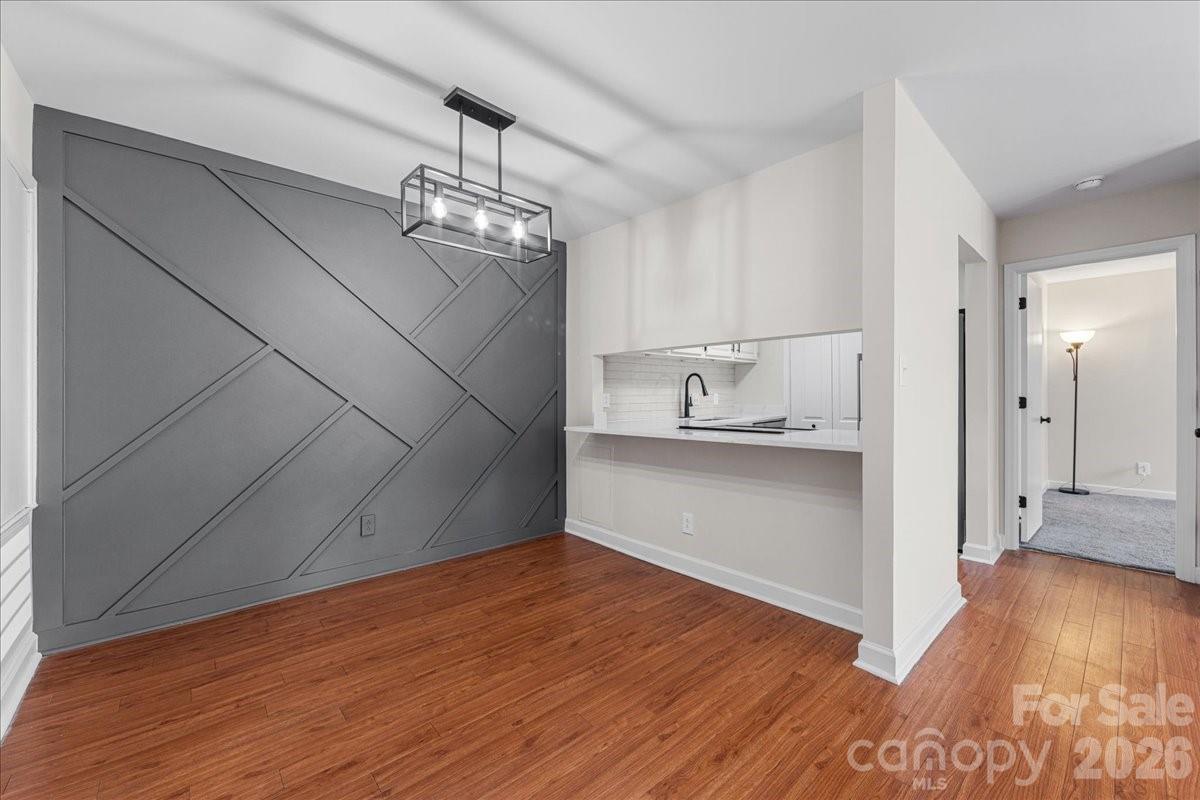 1612 Sharon Road W Charlotte NC 28210