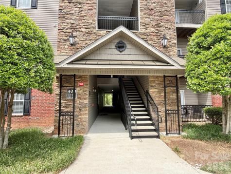 413 Appeldoorn Circle Asheville NC 28803