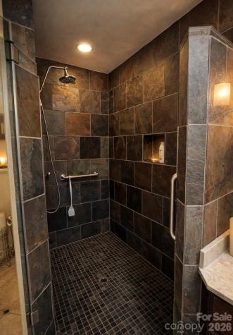 2902 Timber Trail Asheville NC 28804
