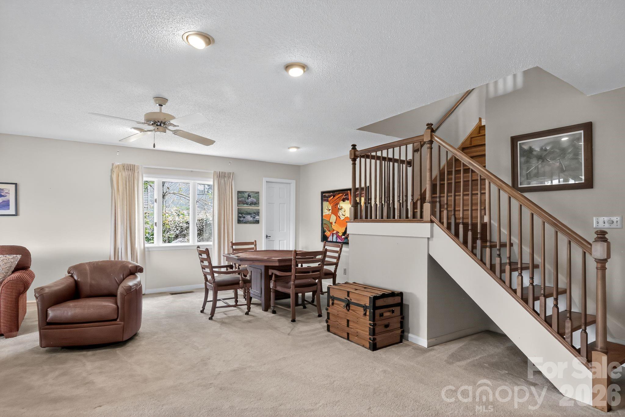 2902 Timber Trail Asheville NC 28804
