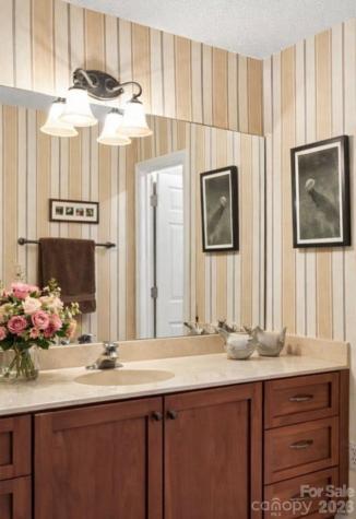 2902 Timber Trail Asheville NC 28804