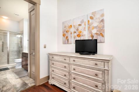 42 Schenck Parkway Asheville NC 28803