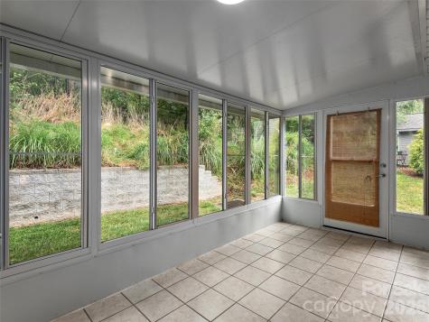 88 Wiltshire Circle Fletcher NC 28732