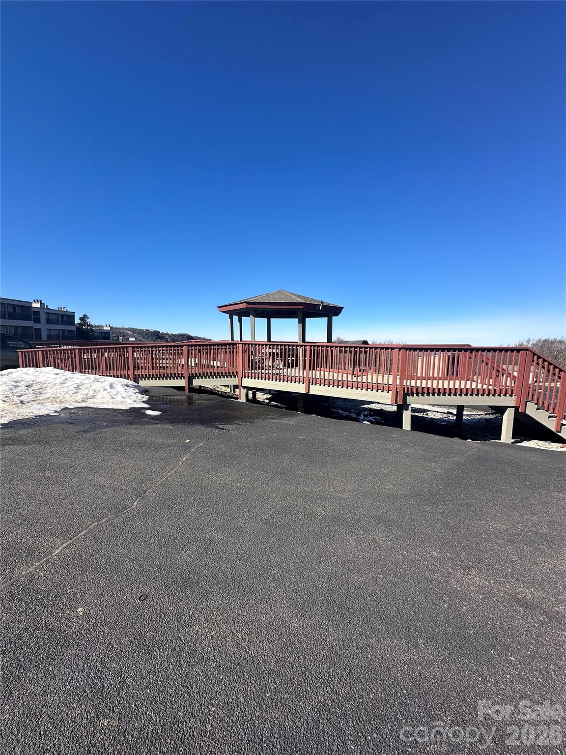 301 Pinnacle Inn Road Beech Mountain NC 28604