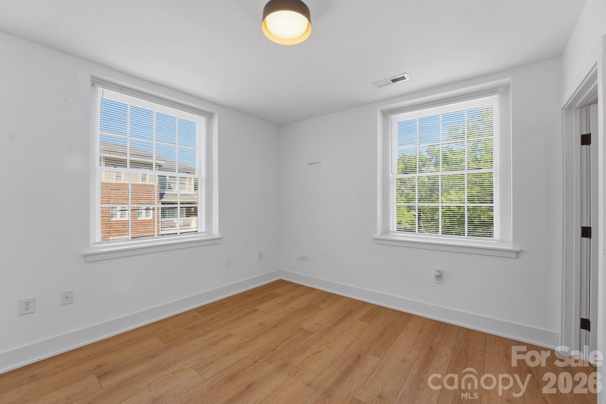 201 Grandin Road Charlotte NC 28208