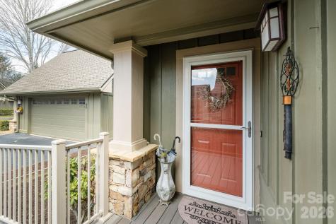 501 Fox Den Court Hendersonville NC 28792