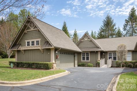 501 Fox Den Court Hendersonville NC 28792
