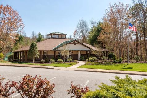 501 Fox Den Court Hendersonville NC 28792