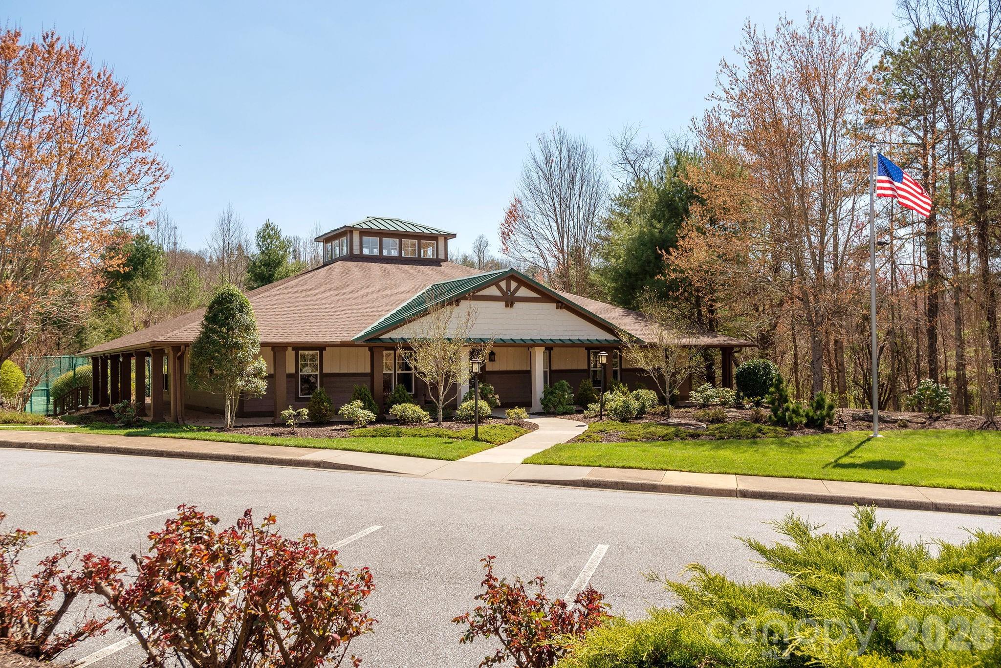 501 Fox Den Court Hendersonville NC 28792