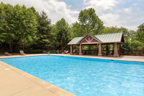 501 Fox Den Court Hendersonville NC 28792