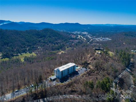 647 Town Mountain Road Asheville NC 28804